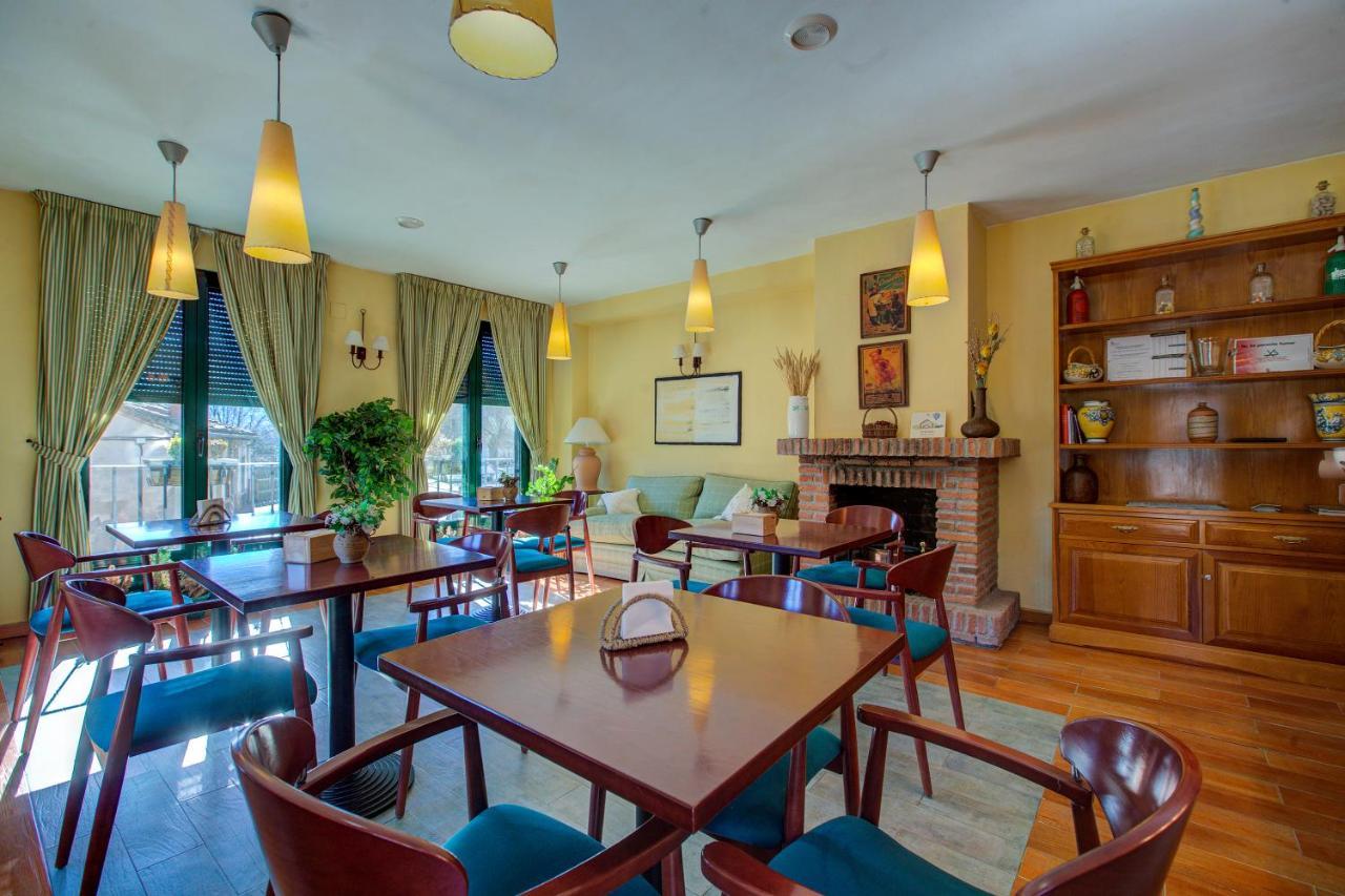 Casa Rural La Chata By Vivere Stays Valsain Buitenkant foto