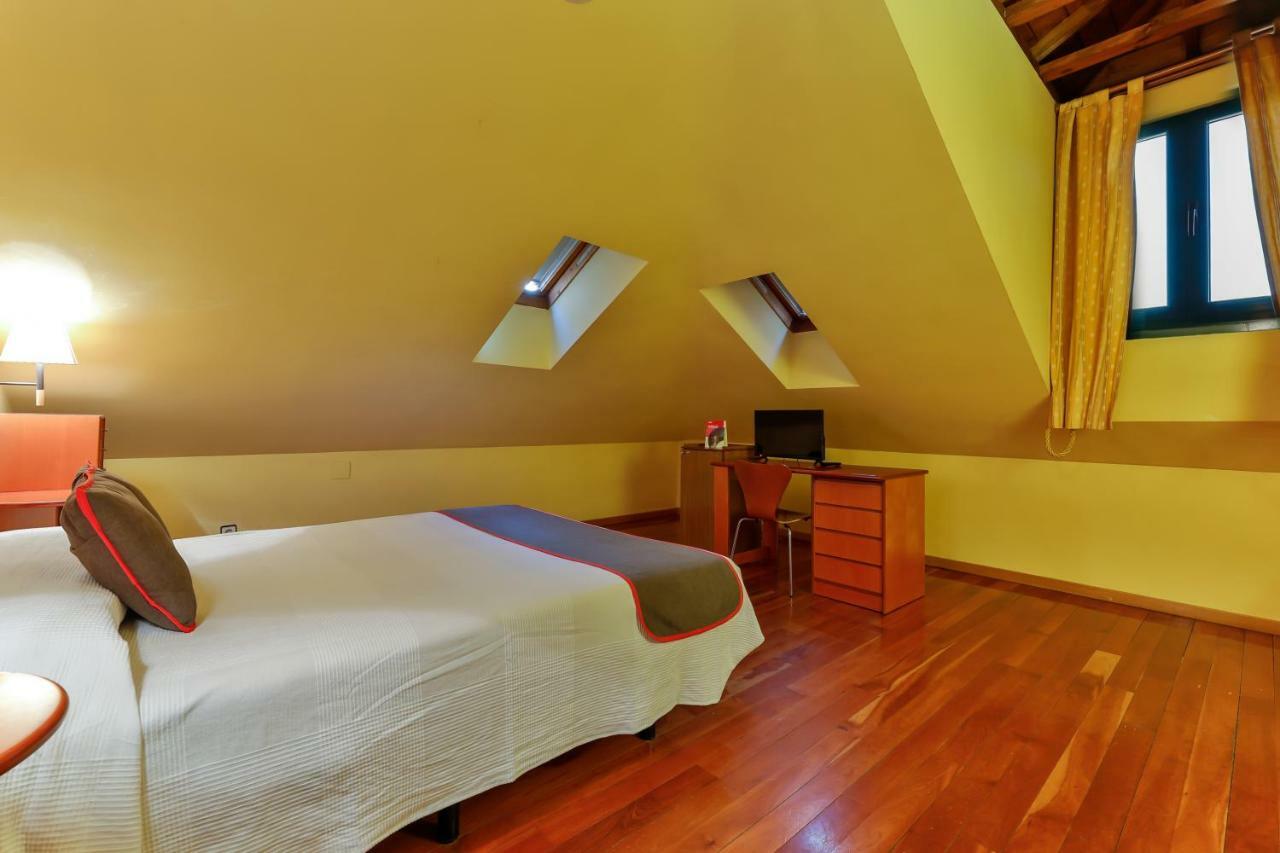 Casa Rural La Chata By Vivere Stays Valsain Buitenkant foto