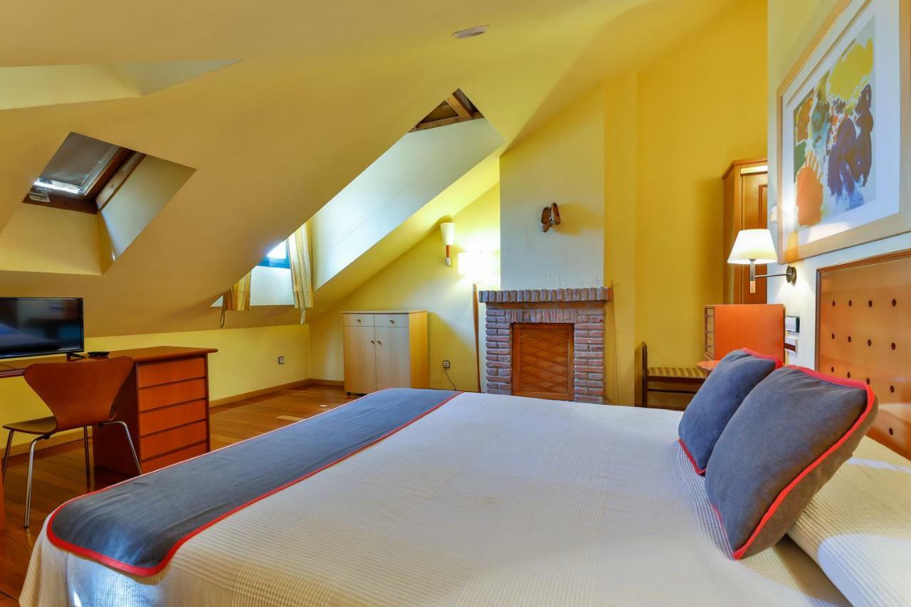 Casa Rural La Chata By Vivere Stays Valsain Buitenkant foto